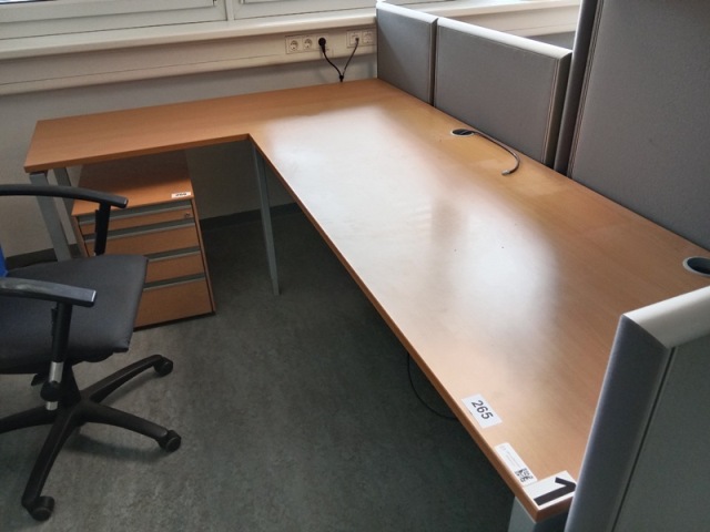 L-f&ouml;rmige Schreibtisch-Kombination 260 x 80-160 cm?d=2026-10-30 09:40:14