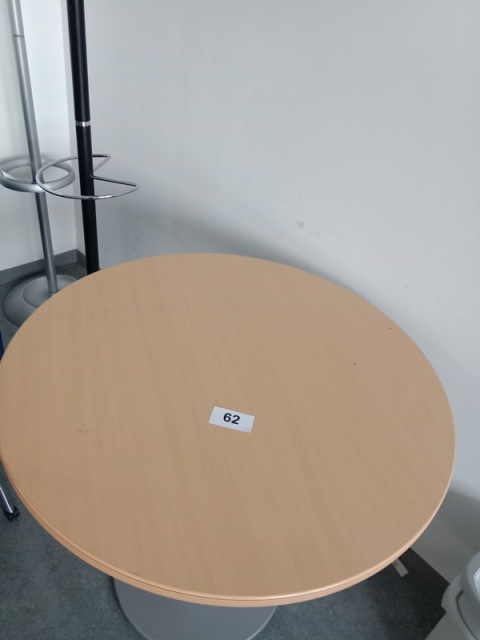 Besprechungstisch DM 80 cm