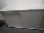 Schiebetürschrank mit 2 Ordnerhöhen ca. 120 x 78 cm Schiebetürschrank mit 2 Ordnerhöhen ca. 120 x 78 cm