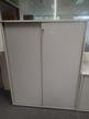 Aktenschrank mit 4 Ordnerhöhen mit Schiebetüre ca. 120 x 153 cm Aktenschrank mit 4 Ordnerhöhen mit Schiebetüre ca. 120 x 153 cm