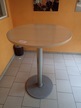 Stehtisch ca. 80 cm Durchmesser Stehtisch ca. 80 cm Durchmesser
