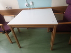 Sozialraumtisch 80 x 80 cm, Arbeitsplatte weiß Sozialraumtisch 80 x 80 cm, Arbeitsplatte weiß