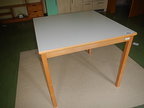Sozialraumtisch 80 x 80 cm, Arbeitsplatte weiß Sozialraumtisch 80 x 80 cm, Arbeitsplatte weiß