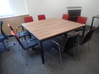 Besprechungstisch 2teilig je 160 x 80 cm + 8 Besprechungsstühle Besprechungstisch 2teilig je 160 x 80 cm + 8 Besprechungsstühle