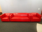 3teilige Sitzgruppe bestehend aus Ledersofa ca. 192 x 80 cm + 2 Sofas 3teilige Sitzgruppe bestehend aus Ledersofa ca. 192 x 80 cm + 2 Sofas