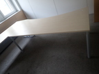 Schreibtisch ca. 200 x 100 x 80 cm Schreibtisch ca. 200 x 100 x 80 cm